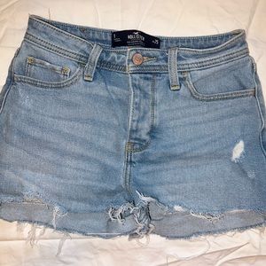 Hollister Size 1 Denim Shorts